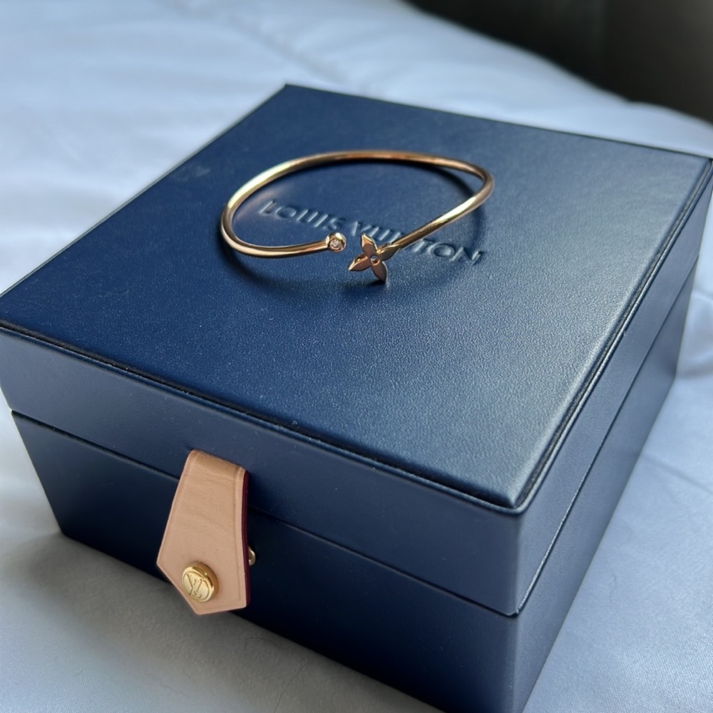 Louis Vuitton Idylle Blossom Twist Bracelet, Pink Gold
